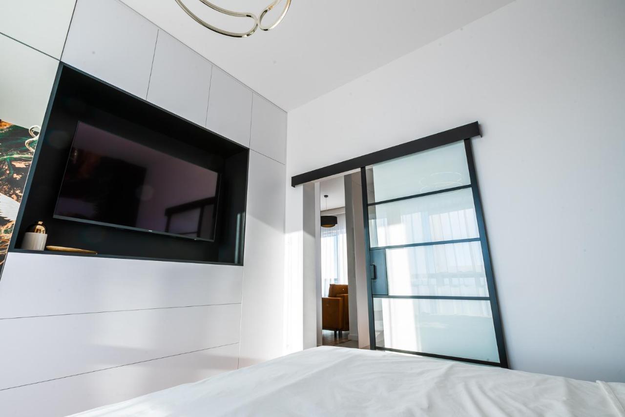 Apartament Plaza Tower 14 Pietro Kielce Exterior photo